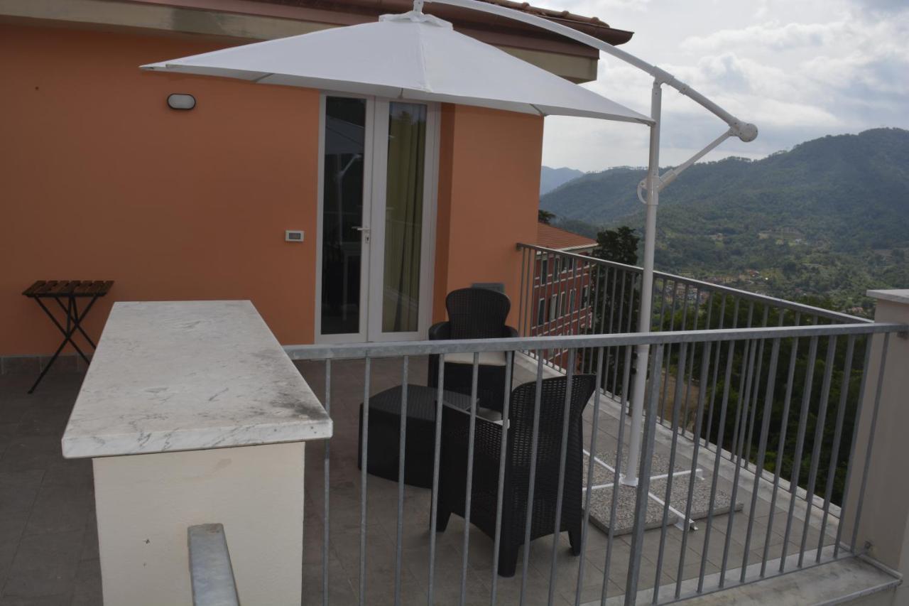 Castagnarossa Casa Vacanze Beverino Kültér fotó